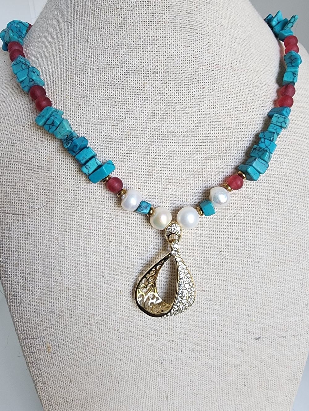 Handmade Gold Filled Beaded Necklace 20" Turquoise Pearl Statement Pendant - Picture 3 of 4